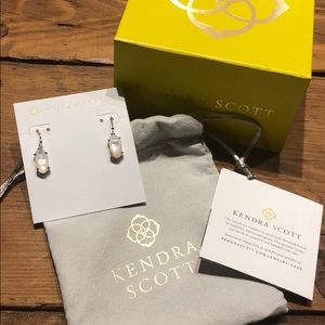 NWB Kendra Scott Lemmi Silver Drop Earrings, Ivory